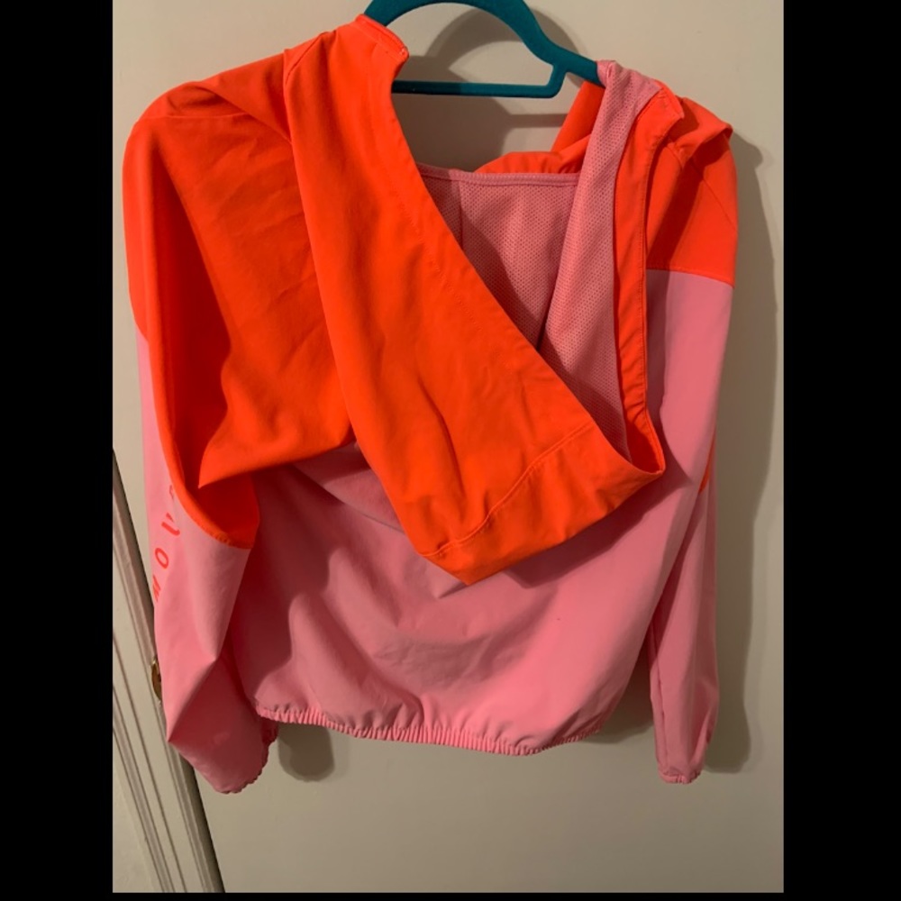 M Under Armour jacket - Picture 3 of 4